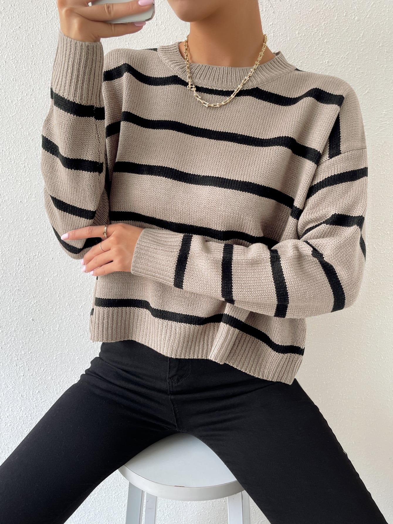 Suéter Feminino listrado gola redonda Lolla