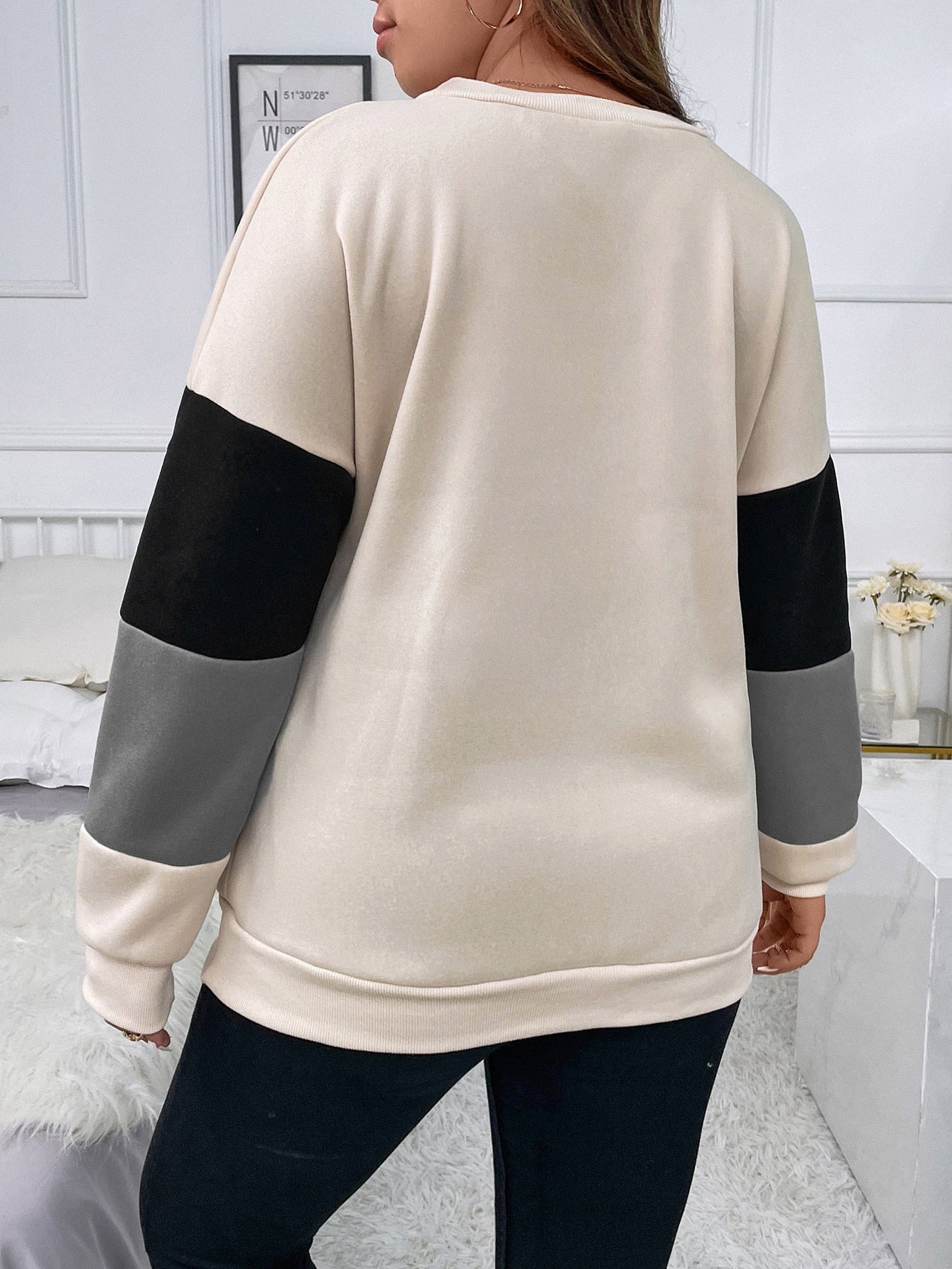 Suéter Feminino blocos de cor Fausta. Plus Size