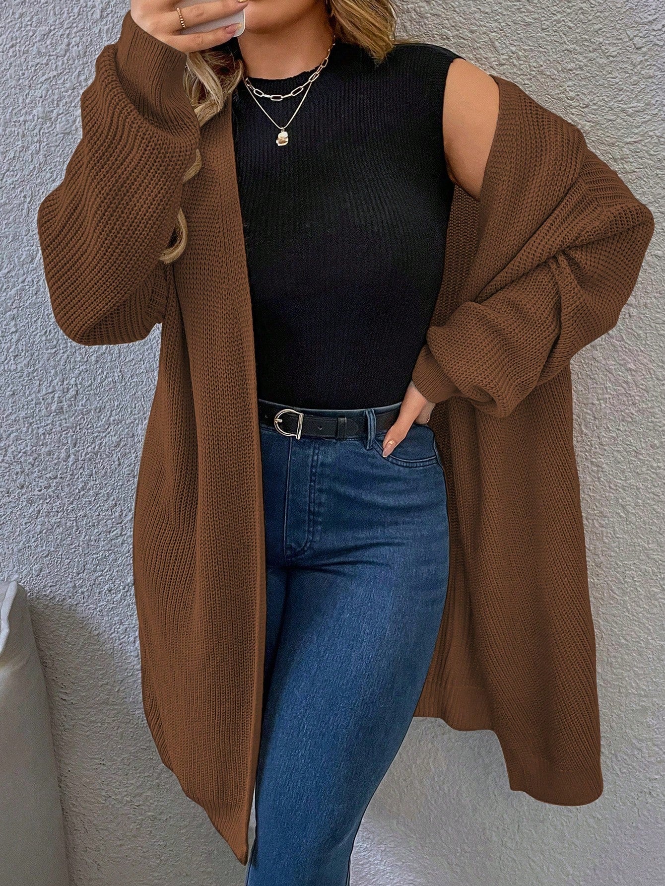 Cardigan Feminino em tricô Gabriela. Plus Size