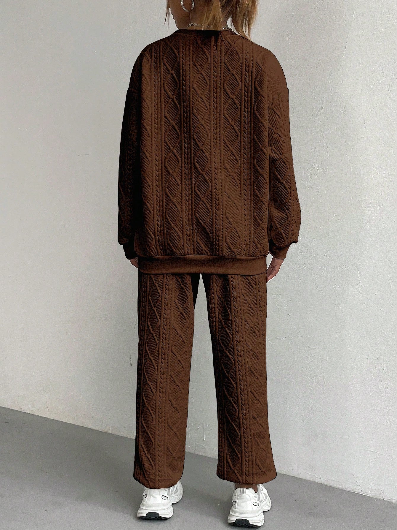 Conjunto feminino de moletom texturizado Arelis