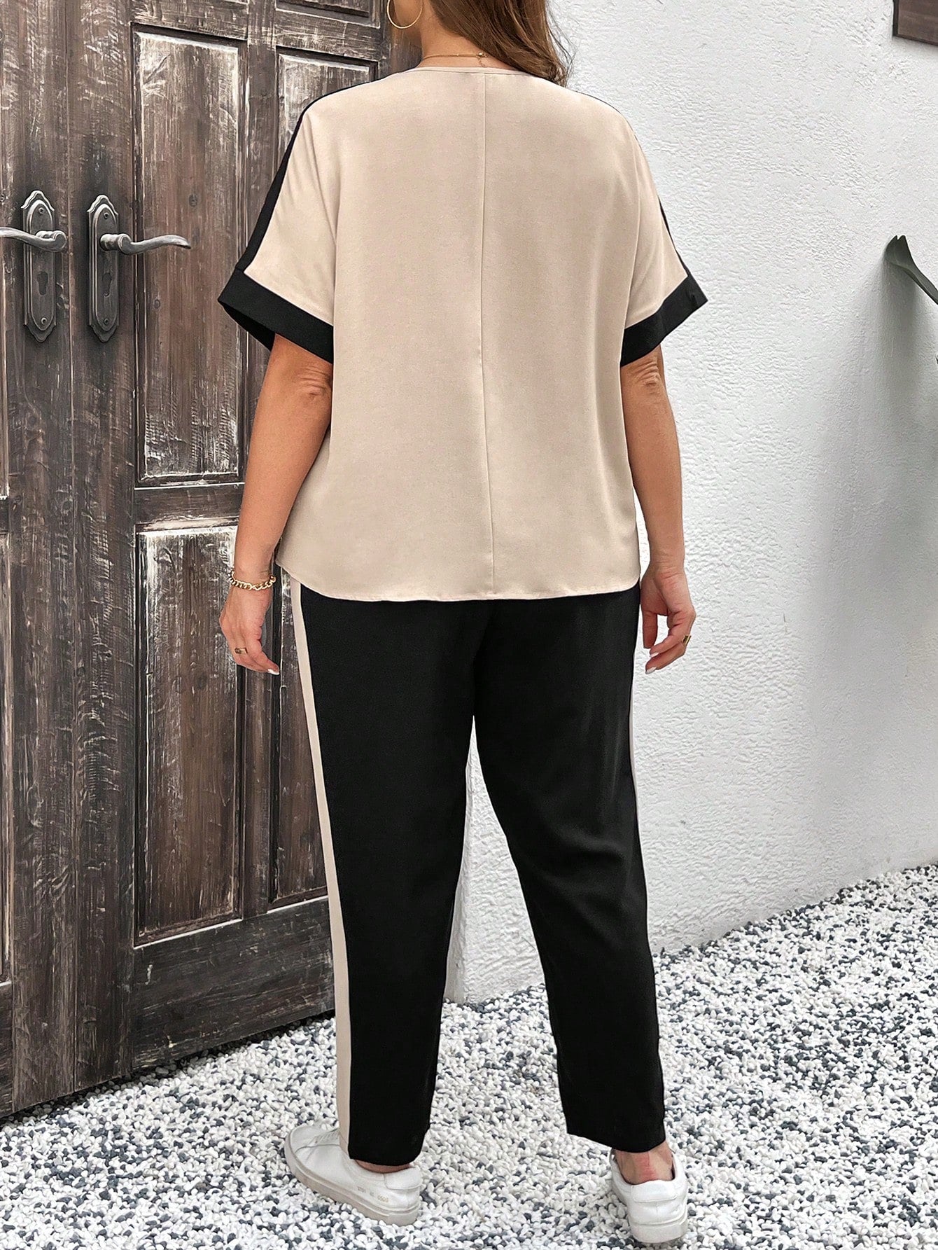 Conjunto feminino manga curta e calça Lorena. Plus Size