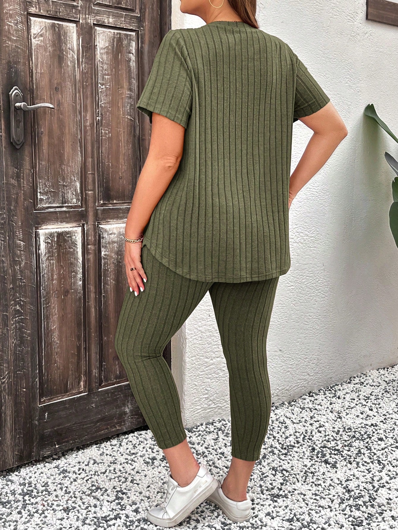 Conjunto feminino canelado Vannesa. Plus Size