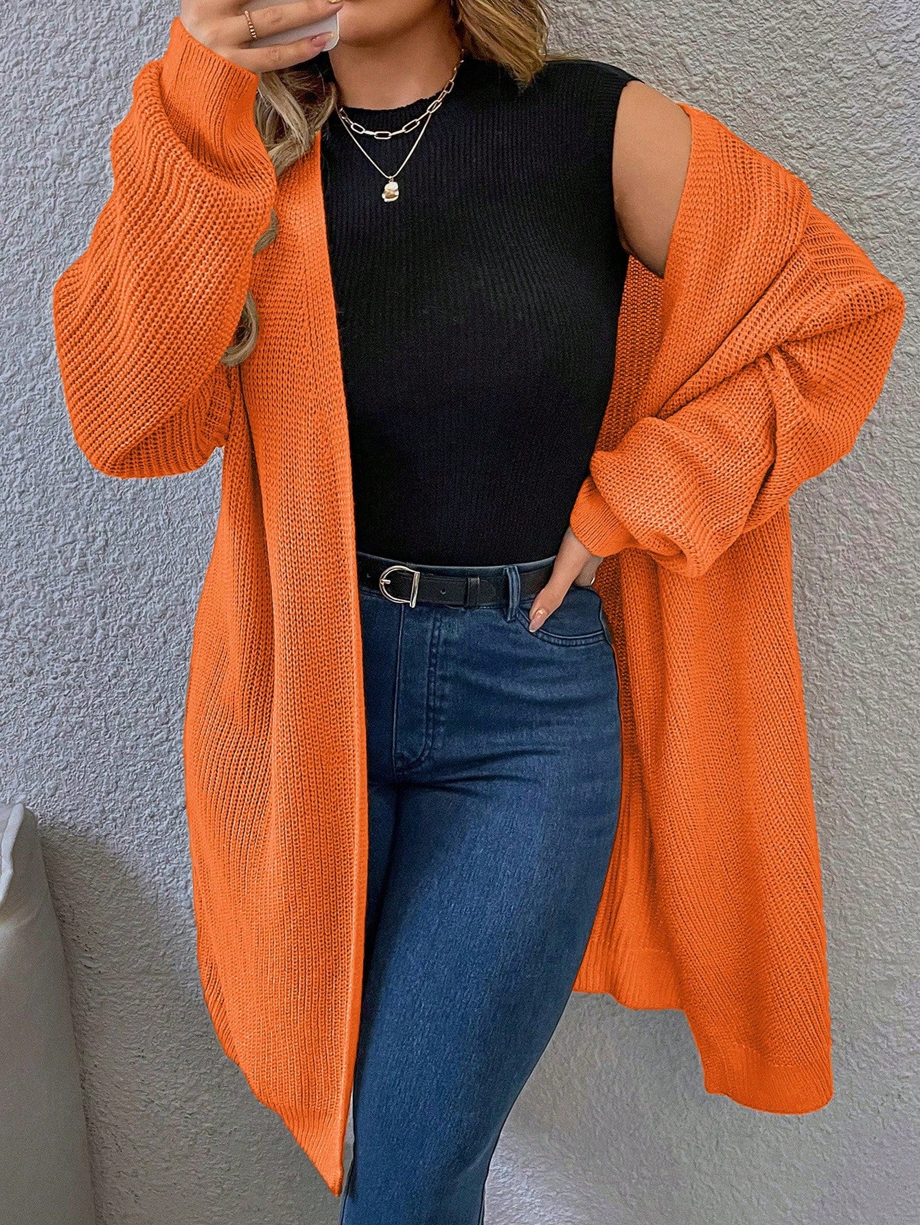Cardigan Feminino em tricô Gabriela. Plus Size