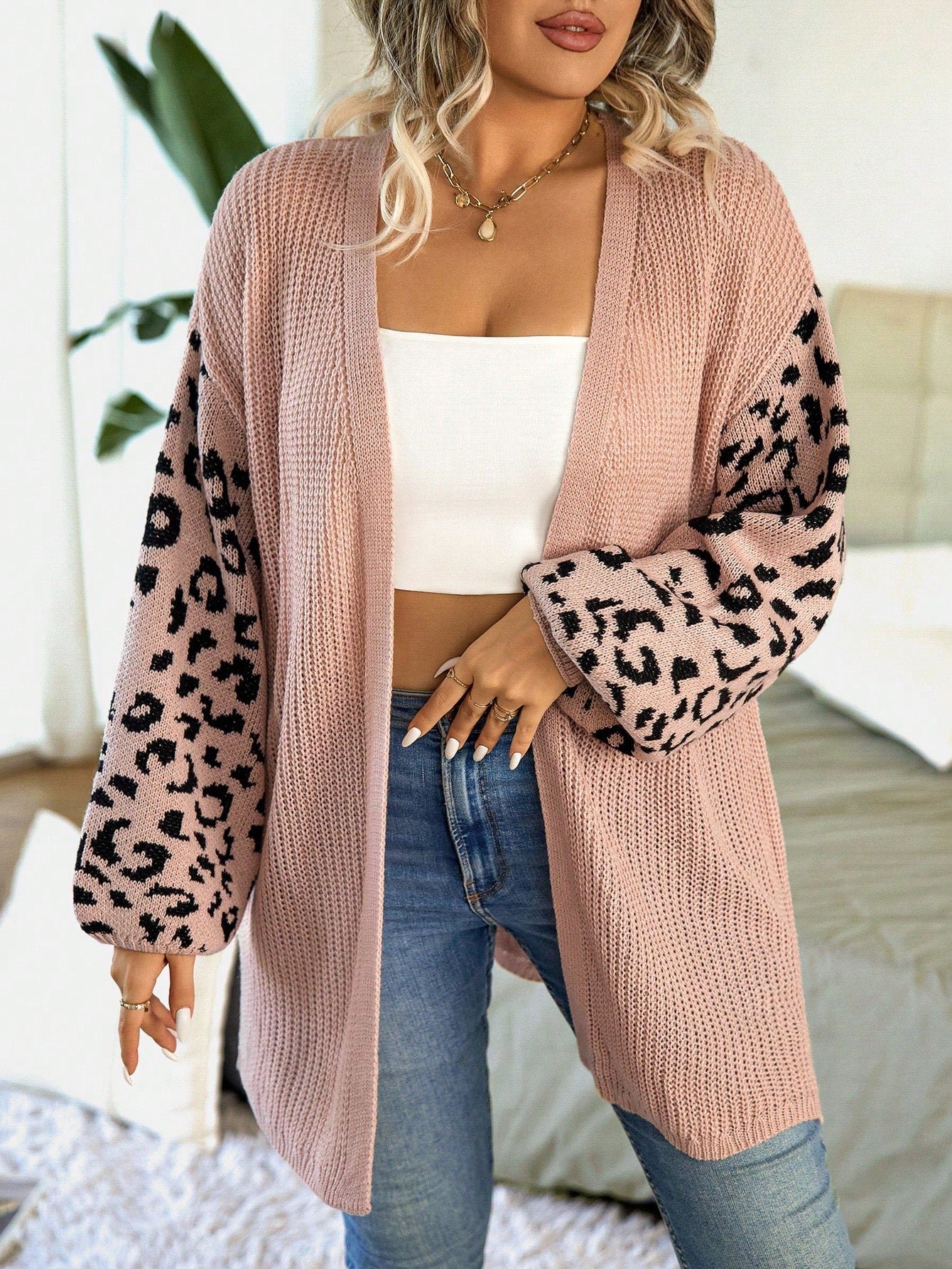 Cardigan Feminina com Manga Estampa de leopardo. Plus Size