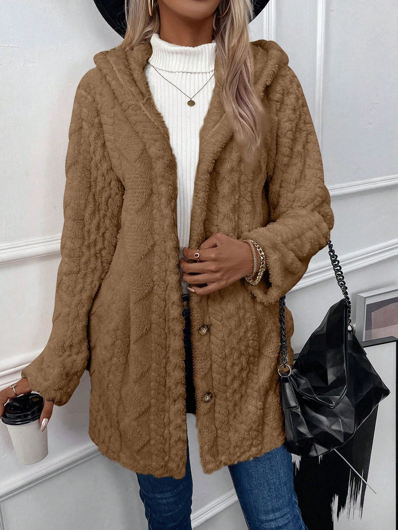 Casaco Feminino com Botão Teddy Com capuz Ivanka