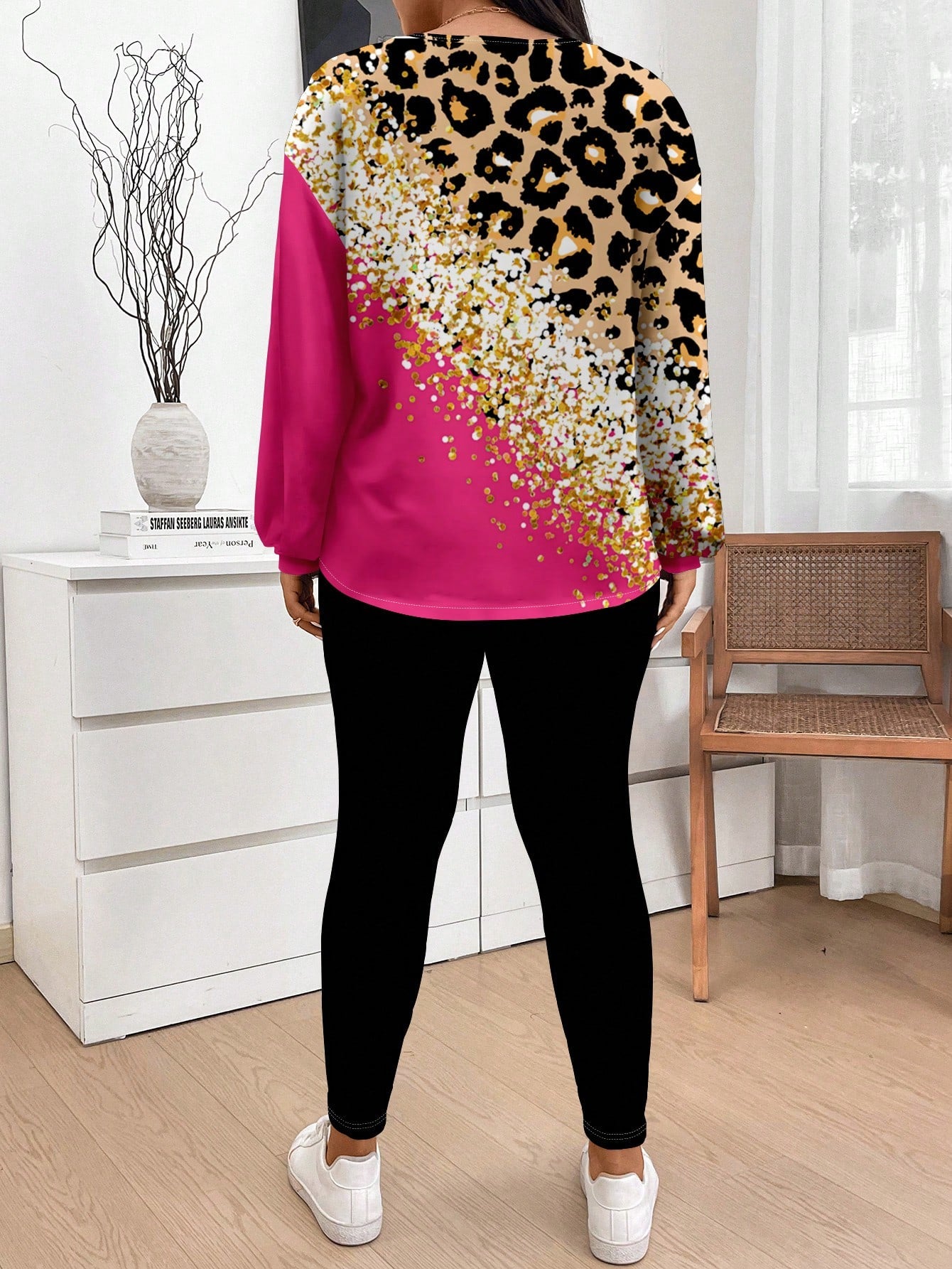 Conjunto Feminino Camiseta Listrada e Legging - Mirna Plus Size