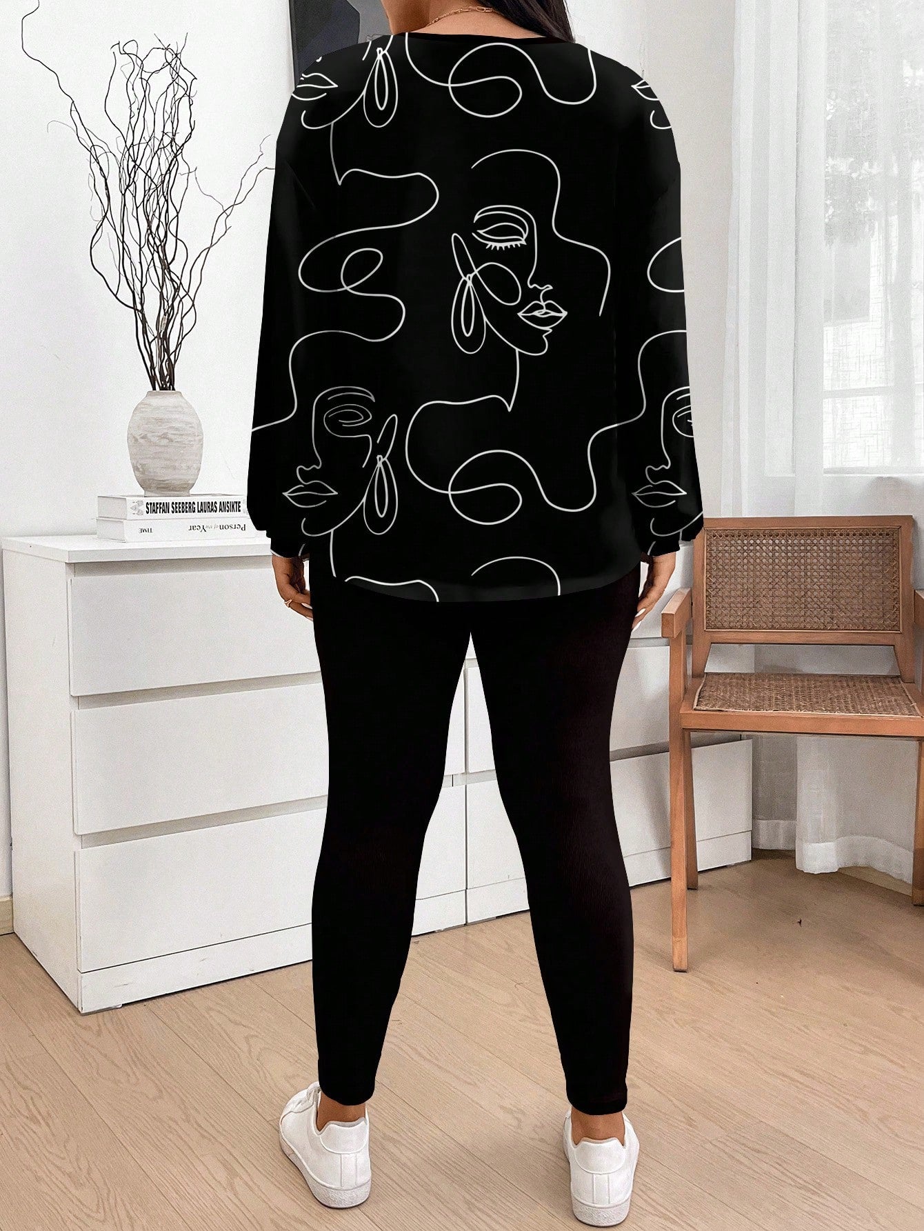 Conjunto Feminino Camiseta Listrada e Legging - Mirna Plus Size