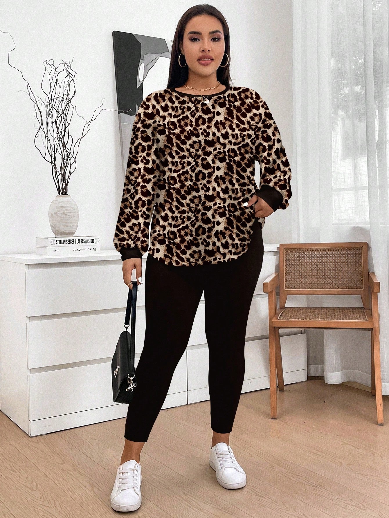Conjunto Feminino Camiseta Listrada e Legging - Mirna Plus Size