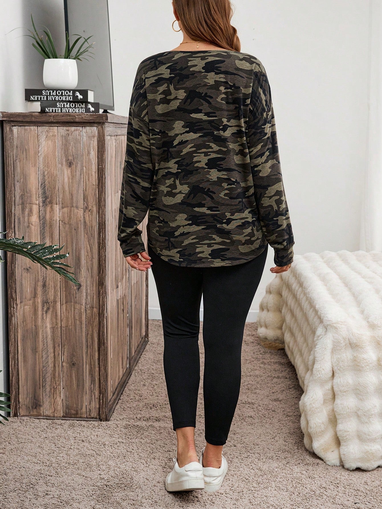 Conjunto Feminino Camiseta Listrada e Legging - Mirna Plus Size