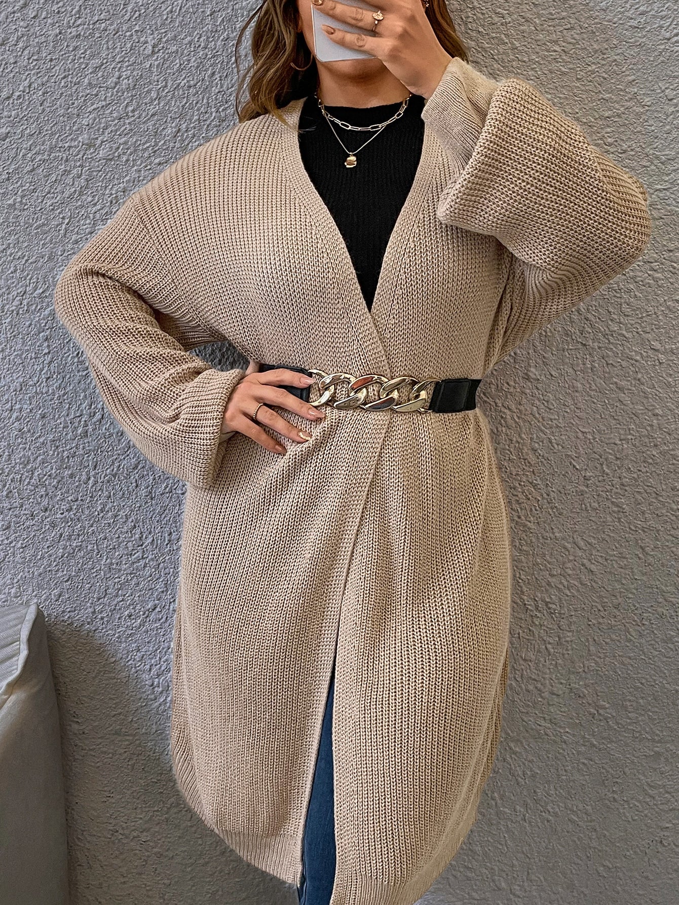 Cardigan Feminino em tricô Gabriela. Plus Size