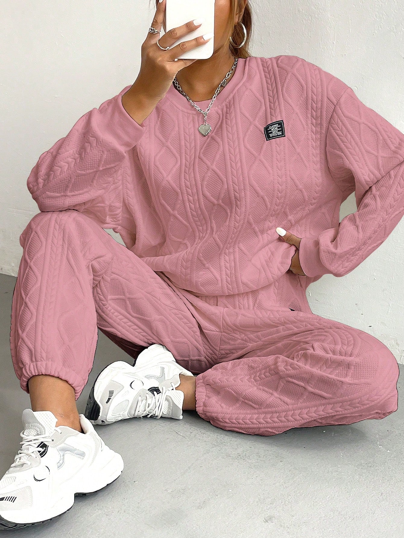 Conjunto feminino de moletom texturizado Arelis