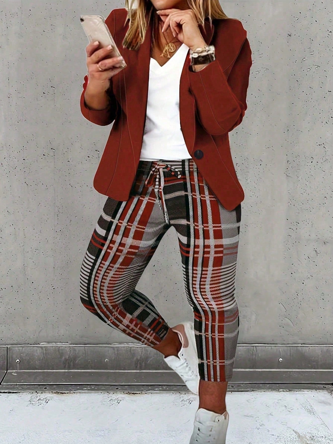 Conjunto feminino de Blazer e calça Carmina