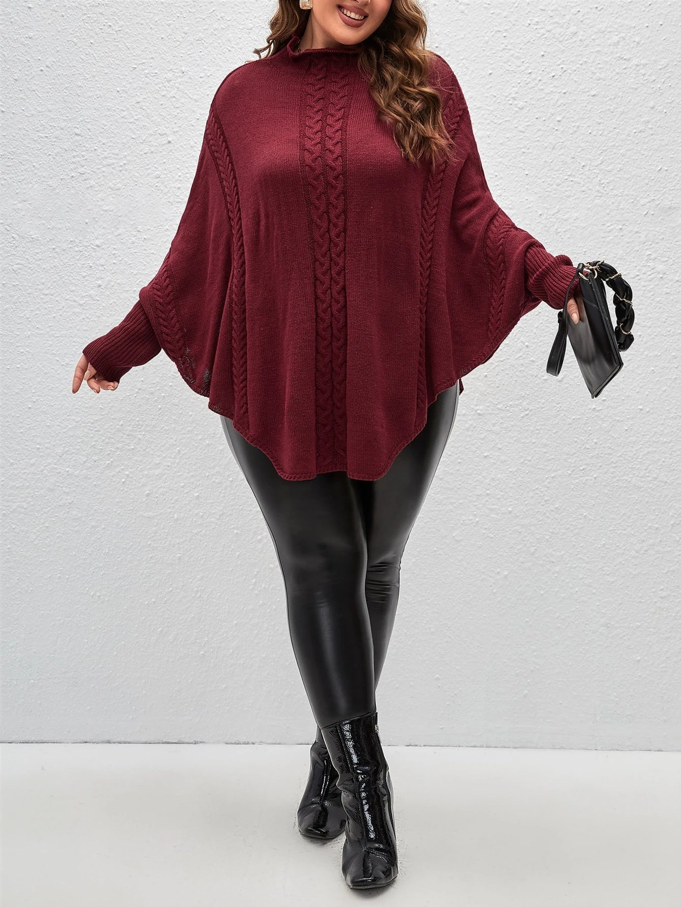 Suéter Feminina Casual em tricô Sayuri. Plus Size
