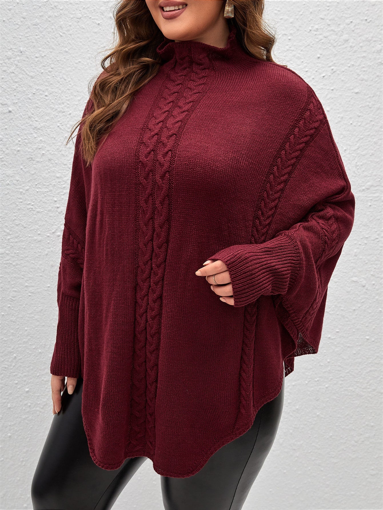Suéter Feminina Casual em tricô Sayuri. Plus Size