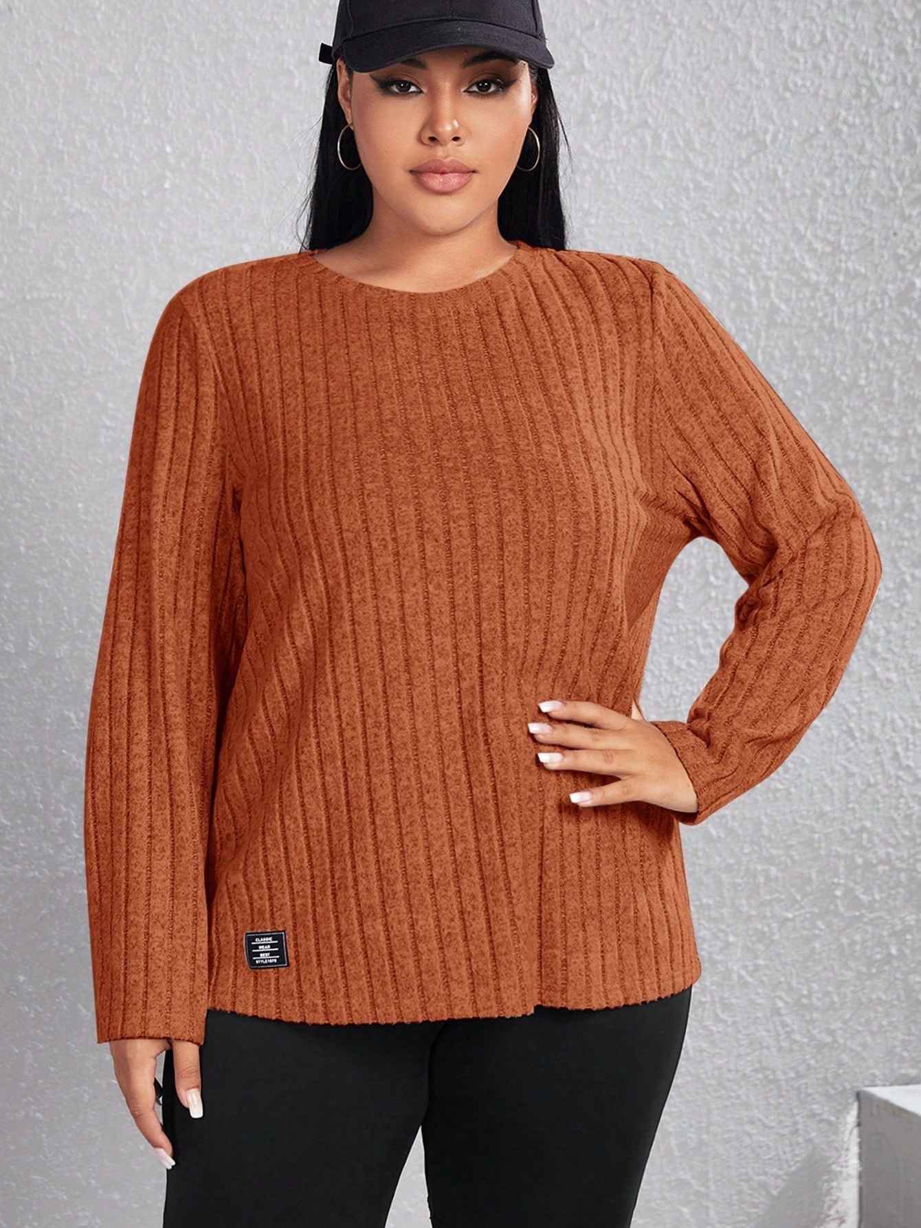 Blusa Feminina Básica Gola Redonda – Evanna Plus Size