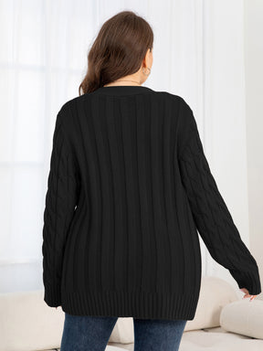 Cardigan feminino com botões frontais Emmy. Plus Size
