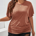 Blusa Feminina básica com ajuste lateral Leida. Plus Size