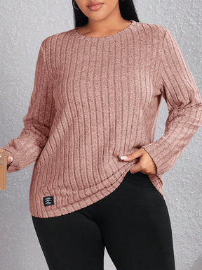 Blusa feminina basica gola redonda Evanna. Plus Size