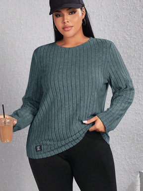 Blusa Feminina Básica Gola Redonda – Evanna Plus Size