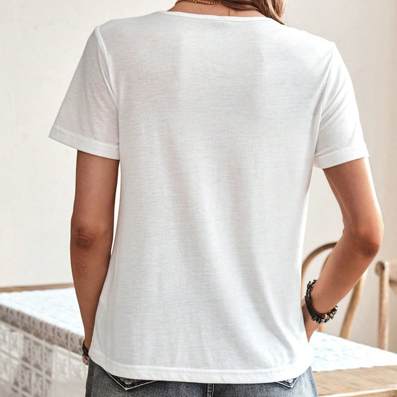 Blusa Feminina Listrada Com Bolso Frontal Daria