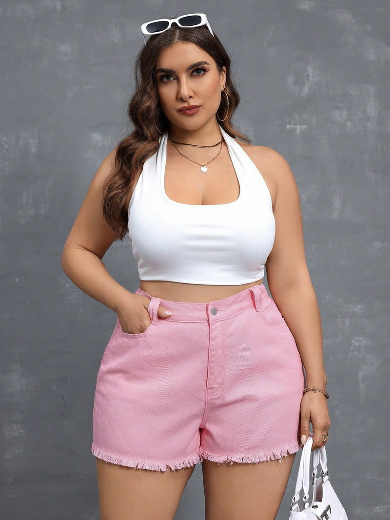 Bermuda feminina de jeans com botão Alessia. Plus Size