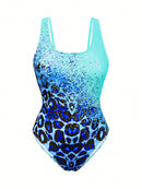 Maiô feminino com estampa animal print e cores brilhantes Helena