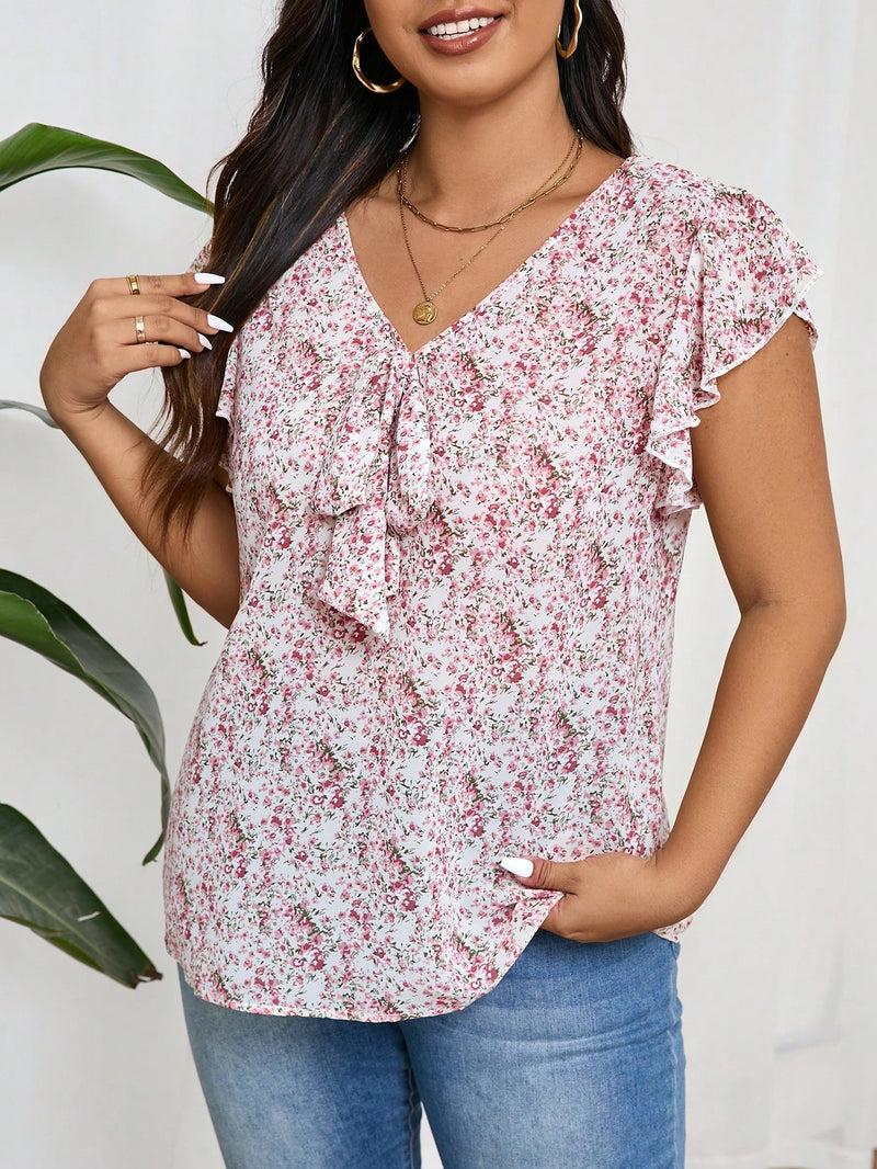 Blusa Feminina Floral com Decote V e Detalhe Charmoso - Adriana. Plus Size