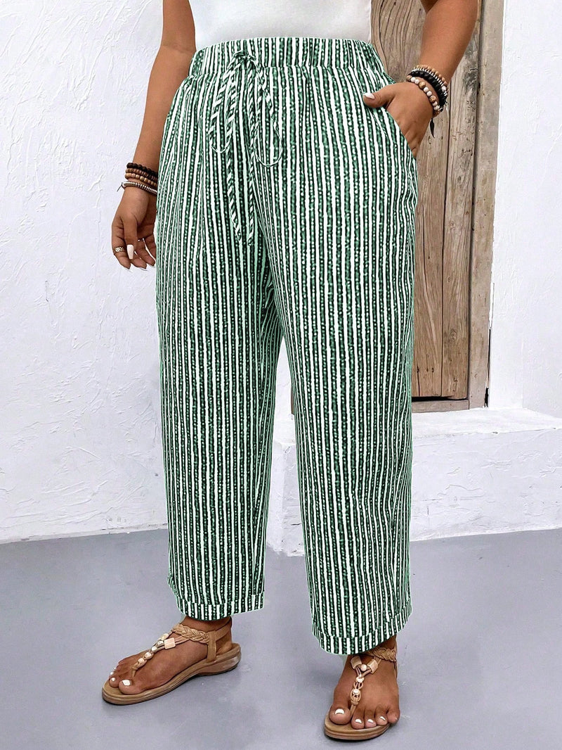 Calça Feminina Listrada Com Ajuste Na Cintura Kelly Plus Size