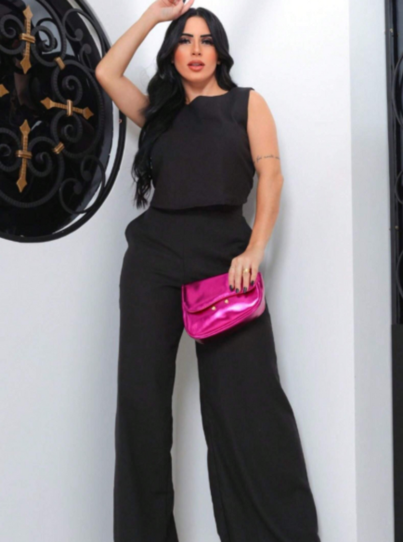 Conjunto feminino de blusa manga curta e calça Telma.