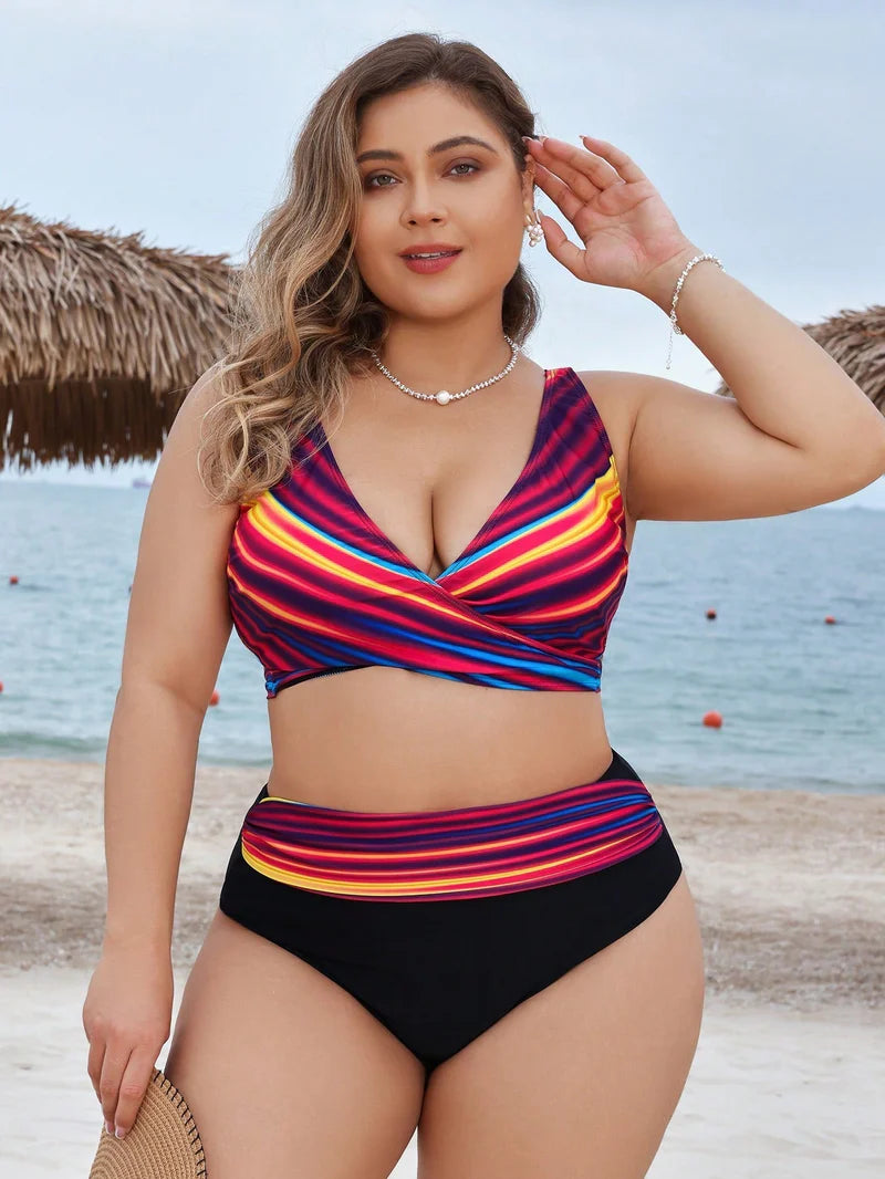 Biquini Feminino Cruzado De Cintura Contrastada Adriane Plus Size. Flash