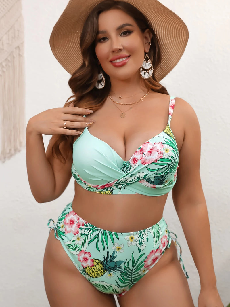 Biquini Feminino De Alças Finas Com Estampa Tropical Kelly Plus Size. Flash