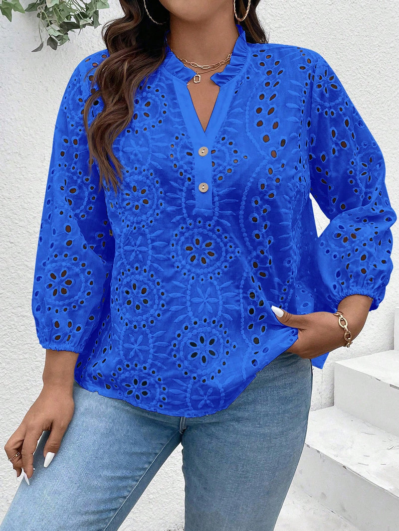 Blusa Feminina bordada com botões frontais Galicia. Plus Size