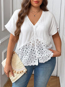 Blusa Feminina com Recorte em Renda - Dafne. Plus Size