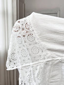 Blusa Feminina com Recorte em Renda - Dafne. Plus Size