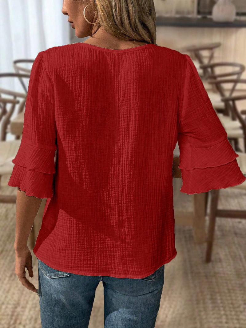 Blusa Casual Feminina com Manga Curta e Detalhes Plissados - Vanessa