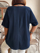 Blusa Feminina com Detalhe de Pregas e Manga Morcego - Clara. Plus Size