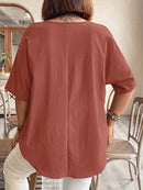 Blusa Feminina com Detalhe de Pregas e Manga Morcego - Clara. Plus Size