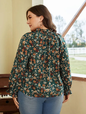 Blusa Feminina com gola de gravata manga de encampanada - Thalía. Plus Size