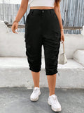 Calça feminina casual tipo capri com bolsos laterais Danielly. Plus Size