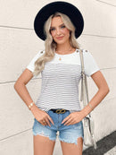 Camisa Feminina Listrada com Detalhe De Botão - Doralice