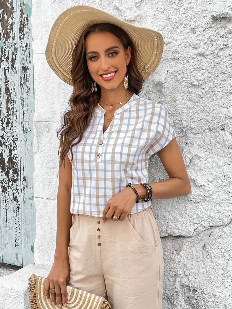 Camisa Feminina Xadrez com Decote Entalhe - Elane