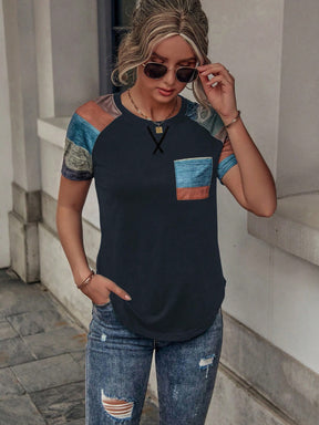 Camisa Feminina Estilo Casual com Detalhes em Blocos de Cor - Jaqueline