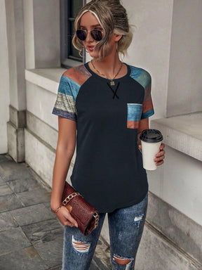 Camisa Feminina Estilo Casual com Detalhes em Blocos de Cor - Jaqueline