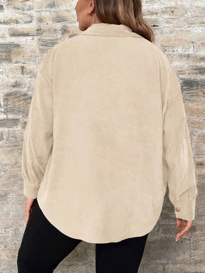 Camisa Feminina casual com botão frontal - Calyra. Plus Size