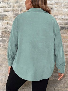 Camisa Feminina casual com botão frontal - Calyra. Plus Size
