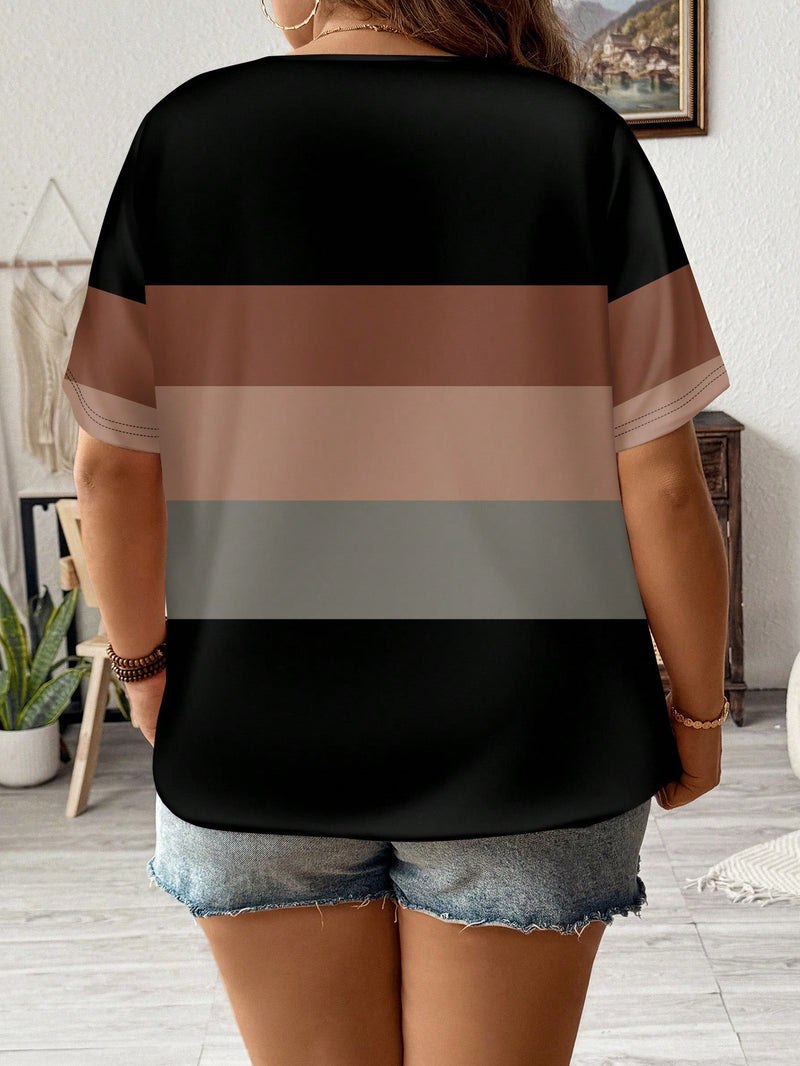 Camisa Feminina com Detalhe em Listras Verticais e Design Casual - Amélia. Plus Size