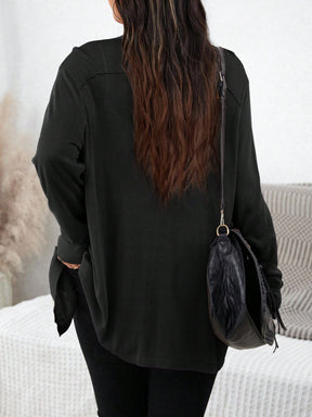 Cardigan Feminina com botões na frontal e bolsos duplos - Melany. Plus Size