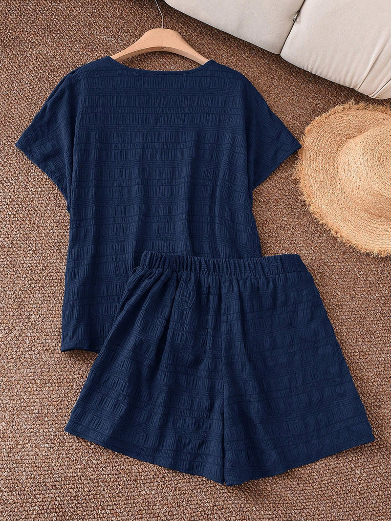 Conjunto Feminino Camisa de Manga Curta e Shorts - Dinz. Plus Size