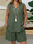 Conjunto Feminino com Regata Gola Entalhe e Bolsos - Laura. Plus Size