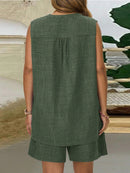 Conjunto Feminino com Regata Gola Entalhe e Bolsos - Laura. Plus Size